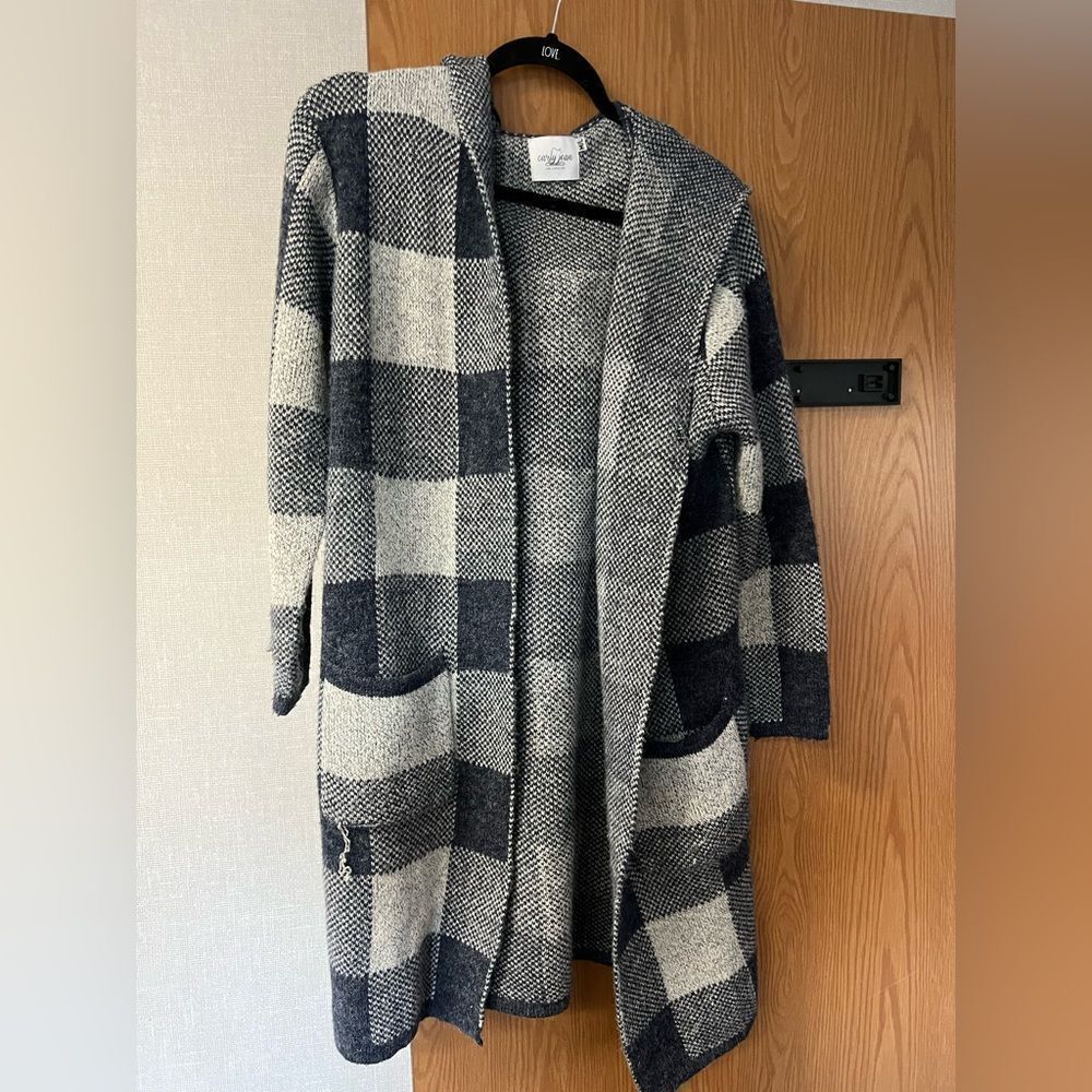 CARLY JEAN BLUE BOCK CARDIGAN